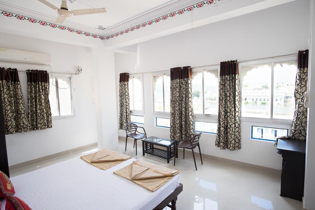 Devi Vilas Guest House Udaipur Exterior photo